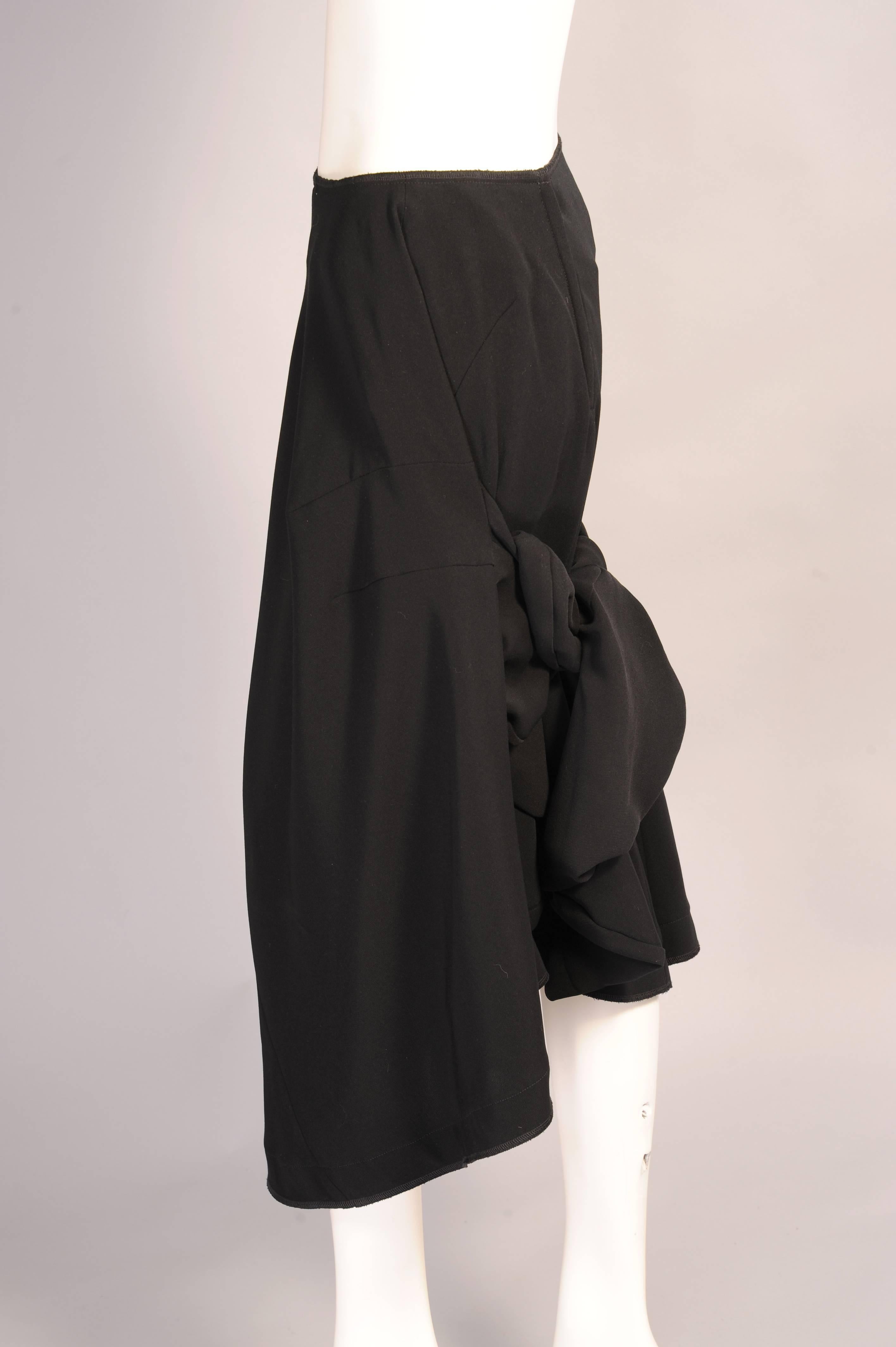 Falda Comme des Garcons con Mangas Largas Retorcidas en venta 3