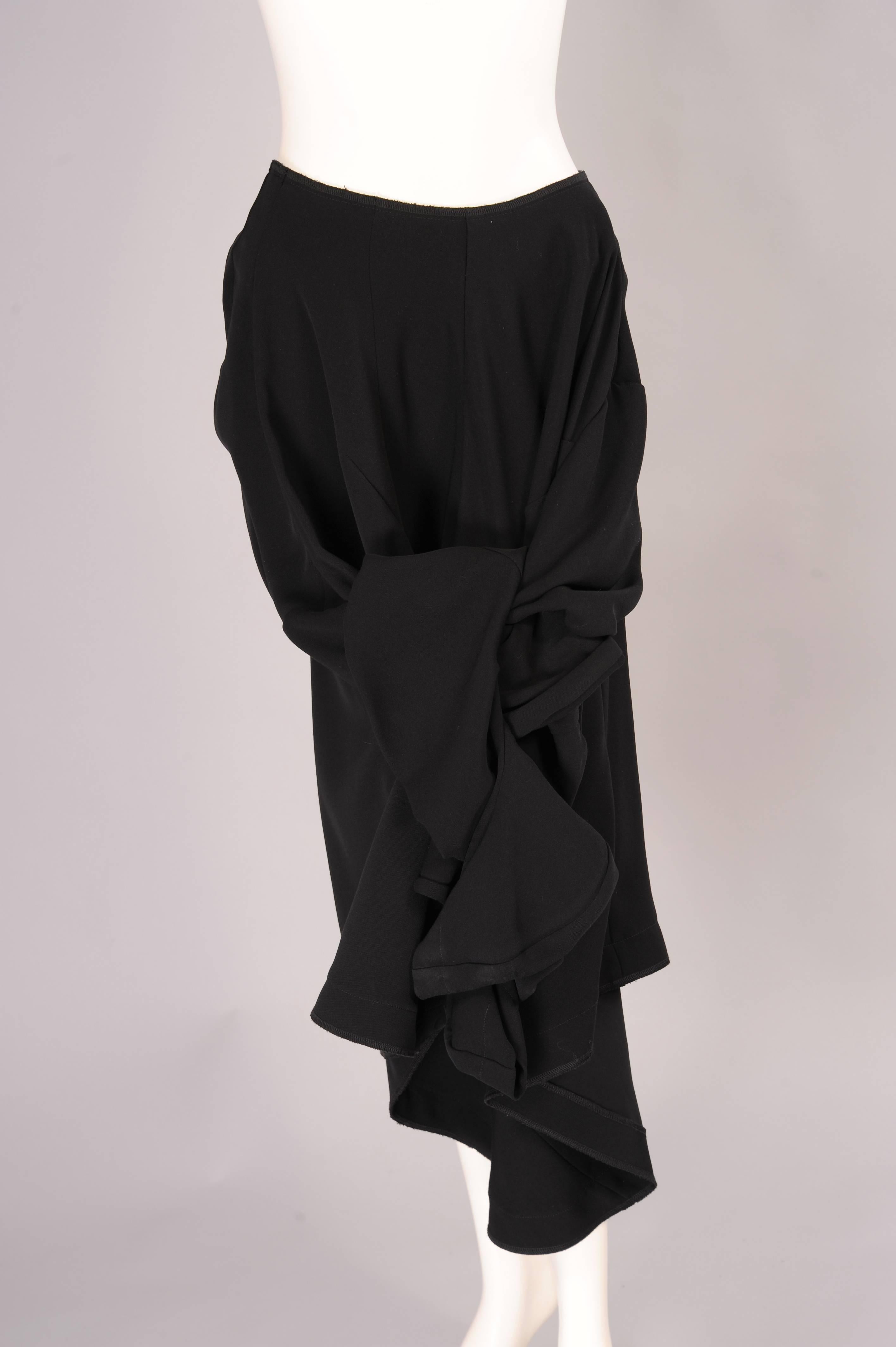 Falda Comme des Garcons con Mangas Largas Retorcidas en venta 4