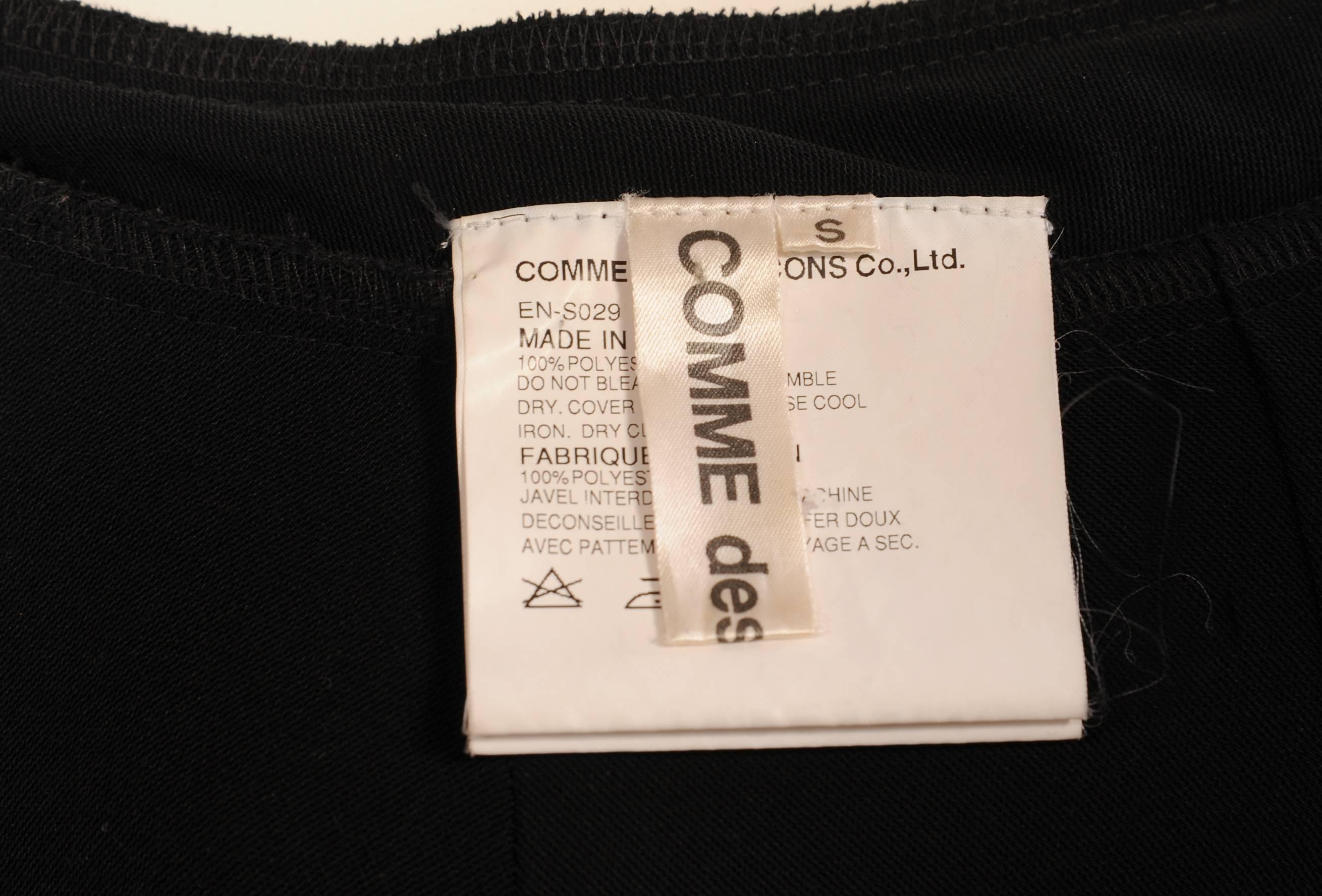 Falda Comme des Garcons con Mangas Largas Retorcidas en venta 5