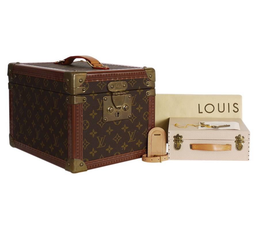 Louis Vuitton Boite Flacons Beauty Trunk Train Case M21828 3