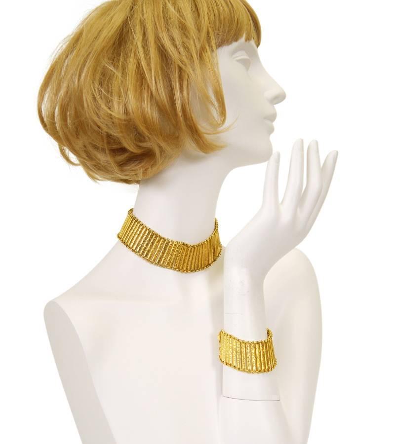 Vintage Chanel Gold Choker Necklace and Bracelet Set Rare 1980s 2