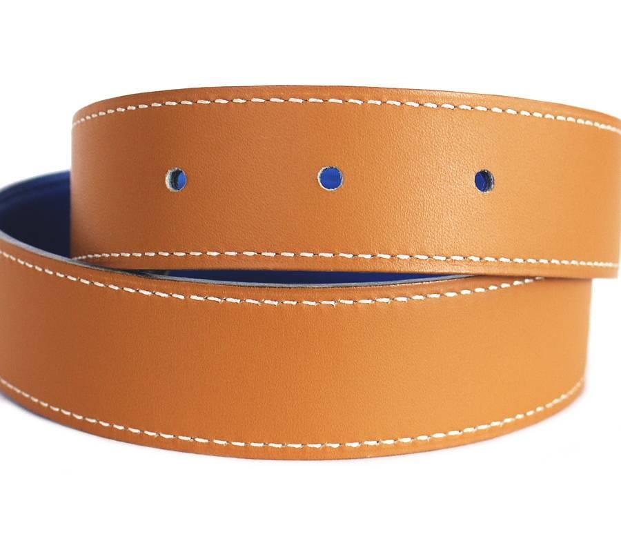 Hermes reversible belt with Medor buckle. Rare vintage from 1996. Detachable Medor buckle can be used on other belts you already own. This Medor buckle belt adds a precious touch to any outfit. It can be worn high-waisted over dresses and jackets,