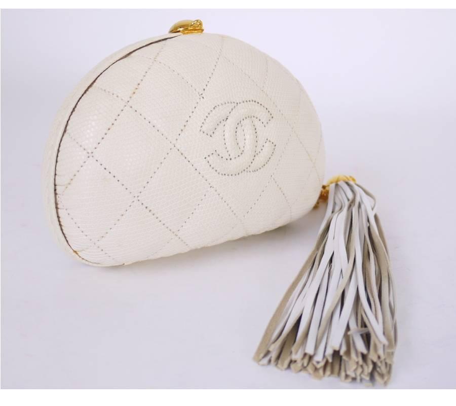 1980s Chanel White Lizard Skin Half Moon Long Tassel Clutch Bag Rare  For Sale 2
