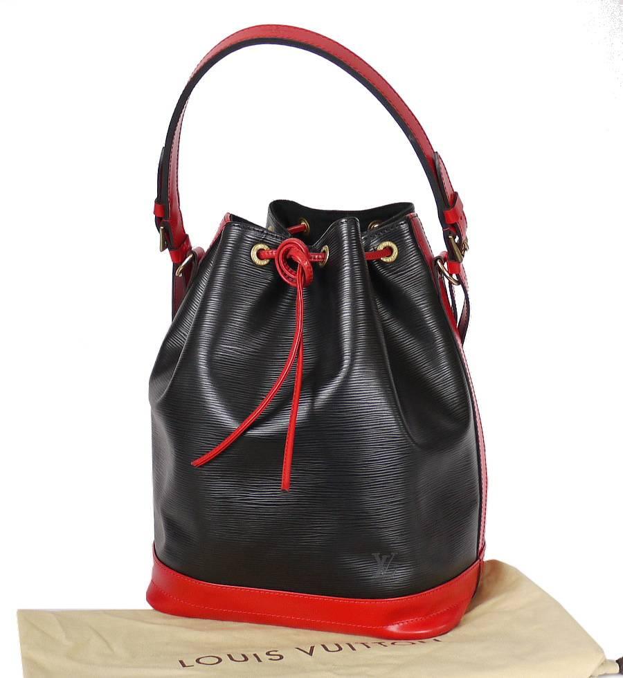 Louis Vuitton Bi-color Epi Noe Shoulder Bag 3