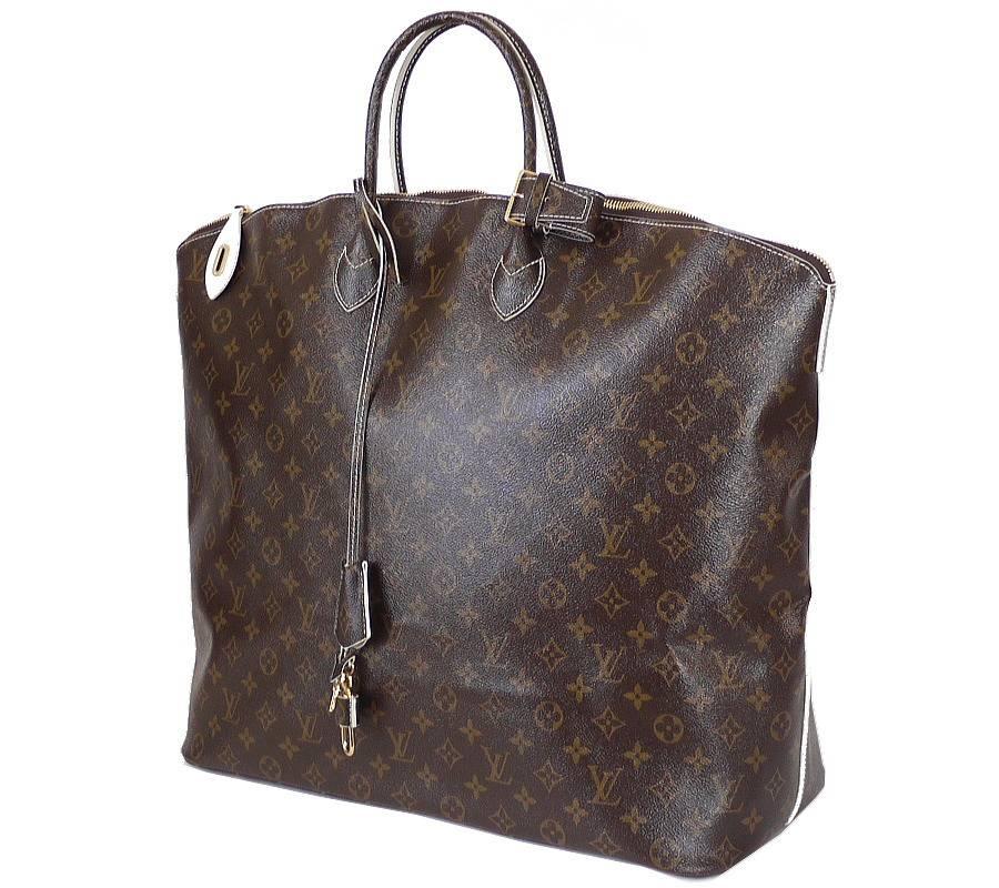 louis vuitton shiny bag