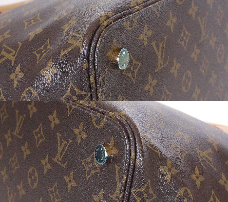 Women's Louis Vuitton Monogram Lockit MM handbag 