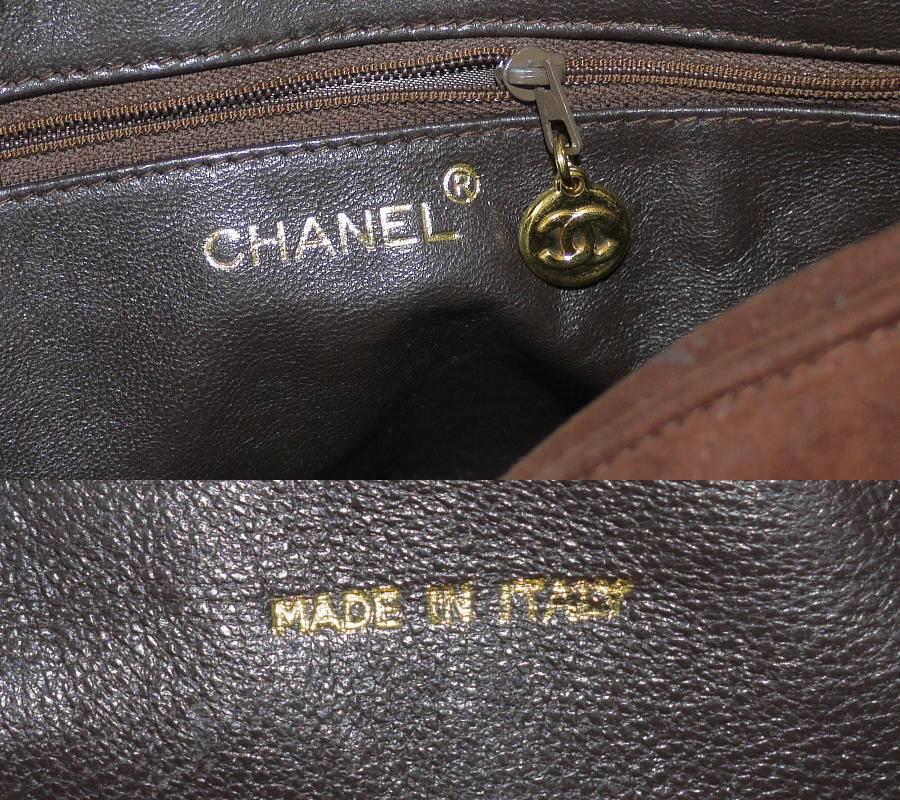 Vintage Chanel Cross Body Tassel Shoulder Bag For Sale 3
