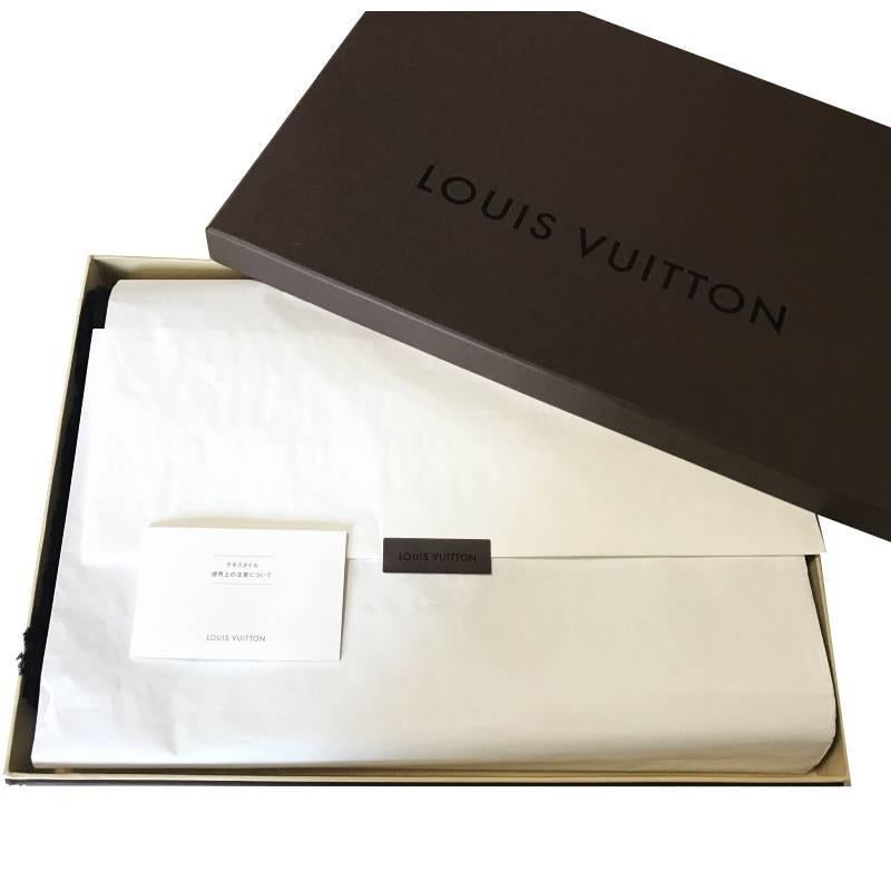Louis Vuitton Monogram Shawl Black M71329 In Excellent Condition In Hiroshima City, JP