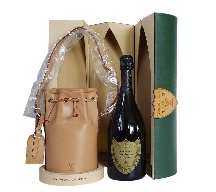 Louis Vuitton x Dom Perignon Limited Edition Champagne Carrier 2