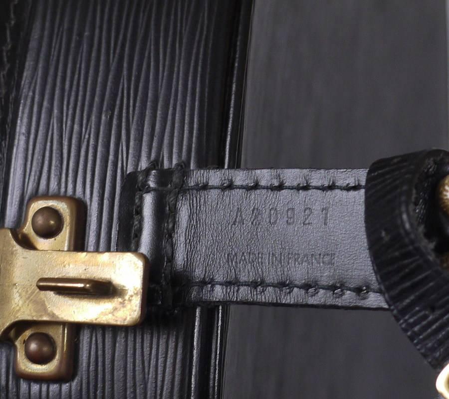 Women's or Men's Louis Vuitton Black Epi Boite Chapeaux 50 Hat Box Trunk Case Rare