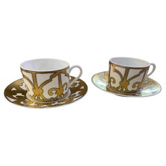 Lot de deux tasses à thé Hermès « Balcon du Guadalquivir » dorées