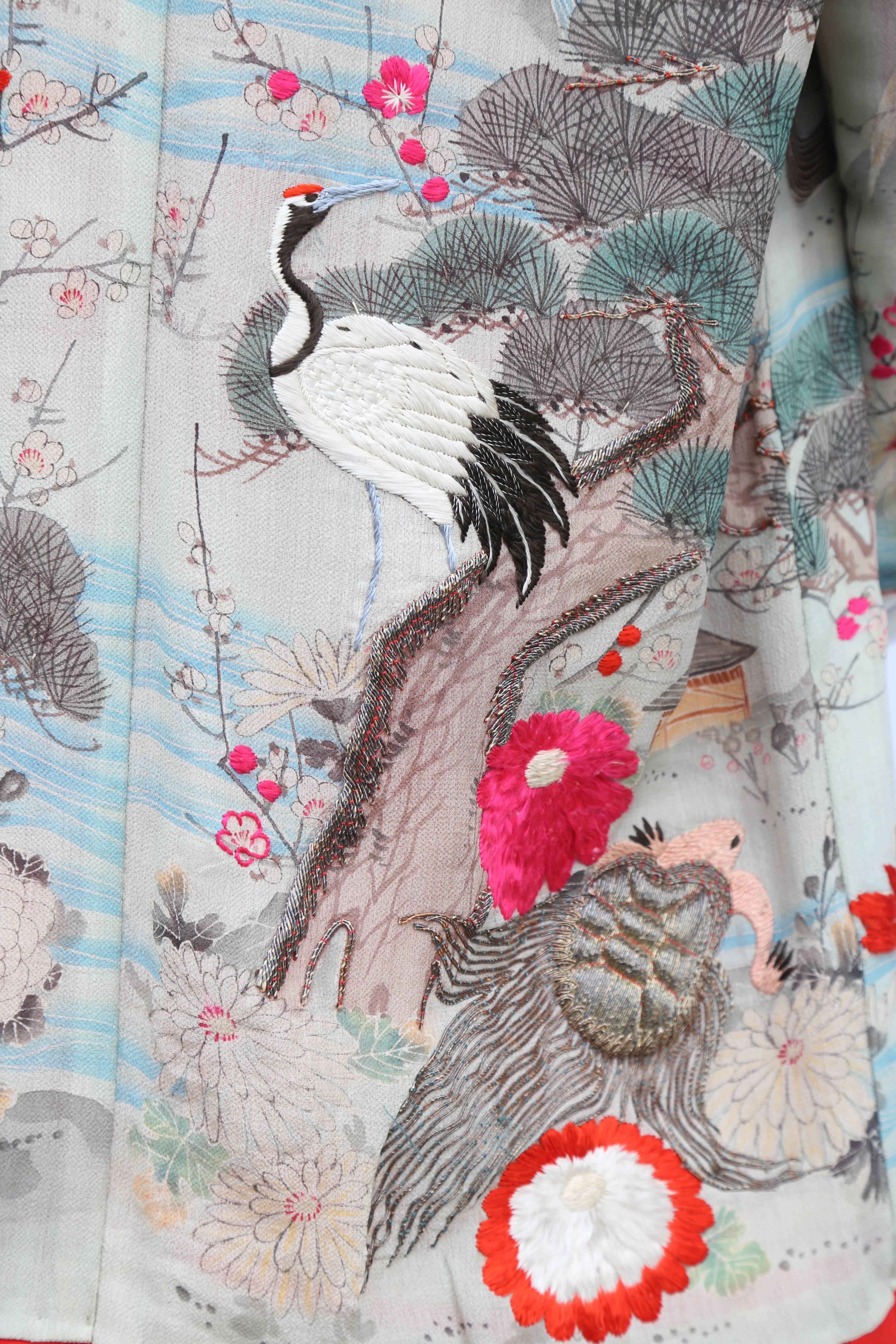Women's 1920s silk embroidered kimono jacket For Sale