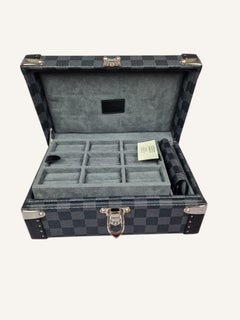 Louis Vuitton Schmuckkästchen mit schwarzem Damier-Muster