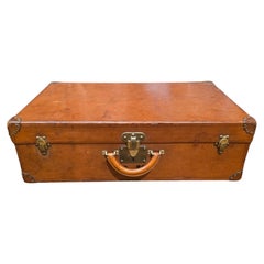 Maleta Louis Vuitton vintage de cuero, de alrededor de 1930