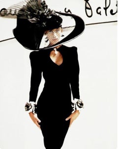Ensemble jupe-tailleur sculptural Thierry Mugler avec pendentif en cristal