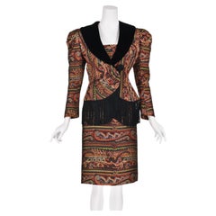 ZANDRA RHODES : rare tailleur jacquard des années 80 avec revers en velours et franges spectaculaires, taille S