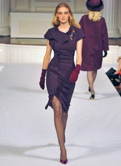 Oscar de la Renta Fall 2011 Runway Look #19 Plum Wool Sculptural Ruffle Dress S4
