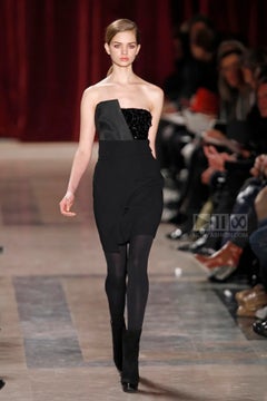 AKRIS F/W 2010 Runway Look #37 Black Wool & Silk Mini Beaded Cocktail Dress 2/4
