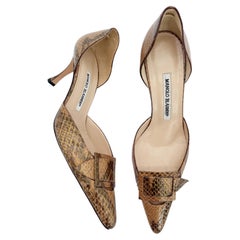 Manolo Blahnik Vintage Metallic Tan Snakeskin Buckle Pointed Toe Heels IT 38