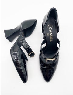 Chanel Black Patent Leather Cap Toe CC Mary Jane D'Orsay Flared Heel Pumps EU 39