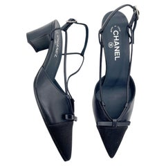 Chanel Karl Lagerfeld 2018 Black Leather Cap Toe CC Slingback Heels EU 40.5