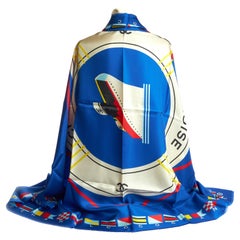 Scialle di seta blu Chanel New La Pausa