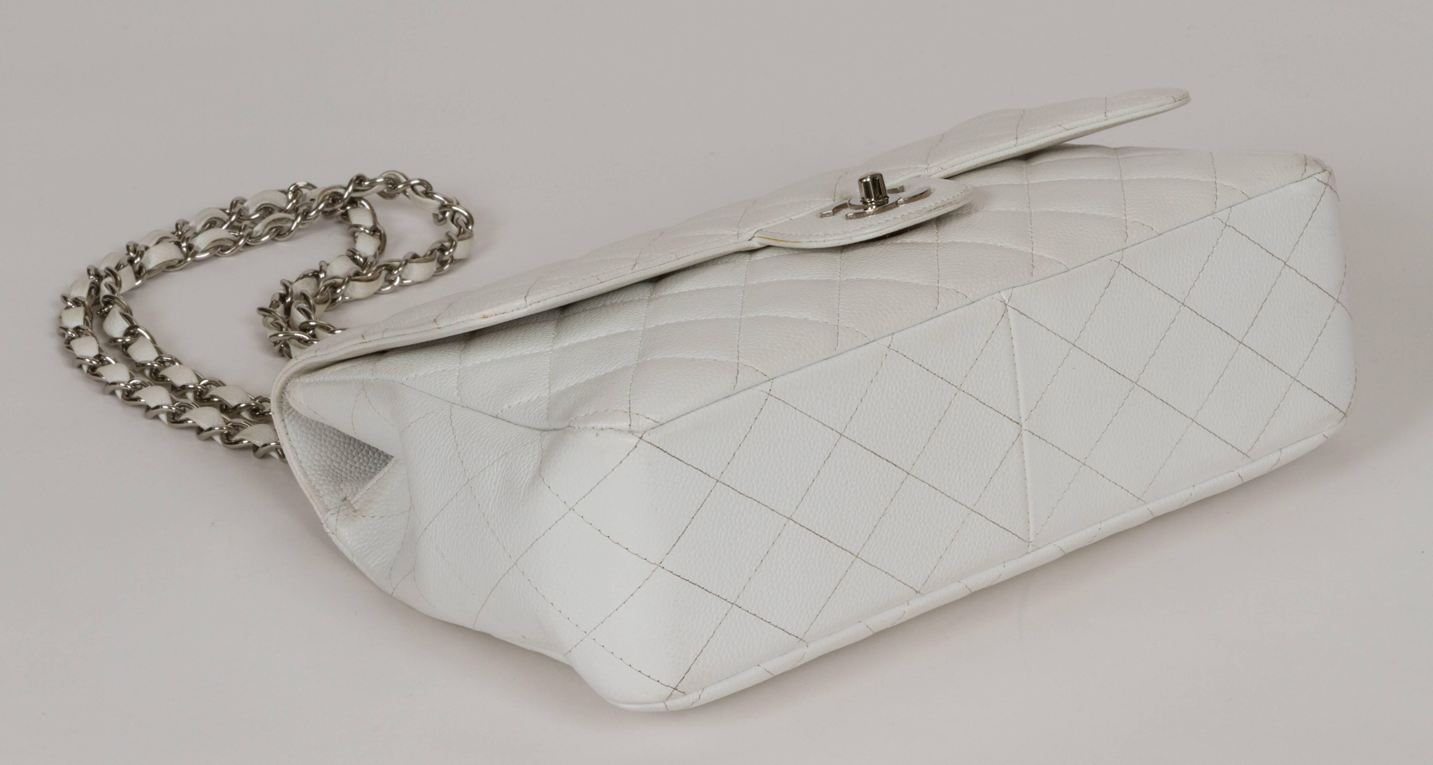 Chanel White Caviar Jumbo Single Flap Bag In Good Condition In West Hollywood, CA