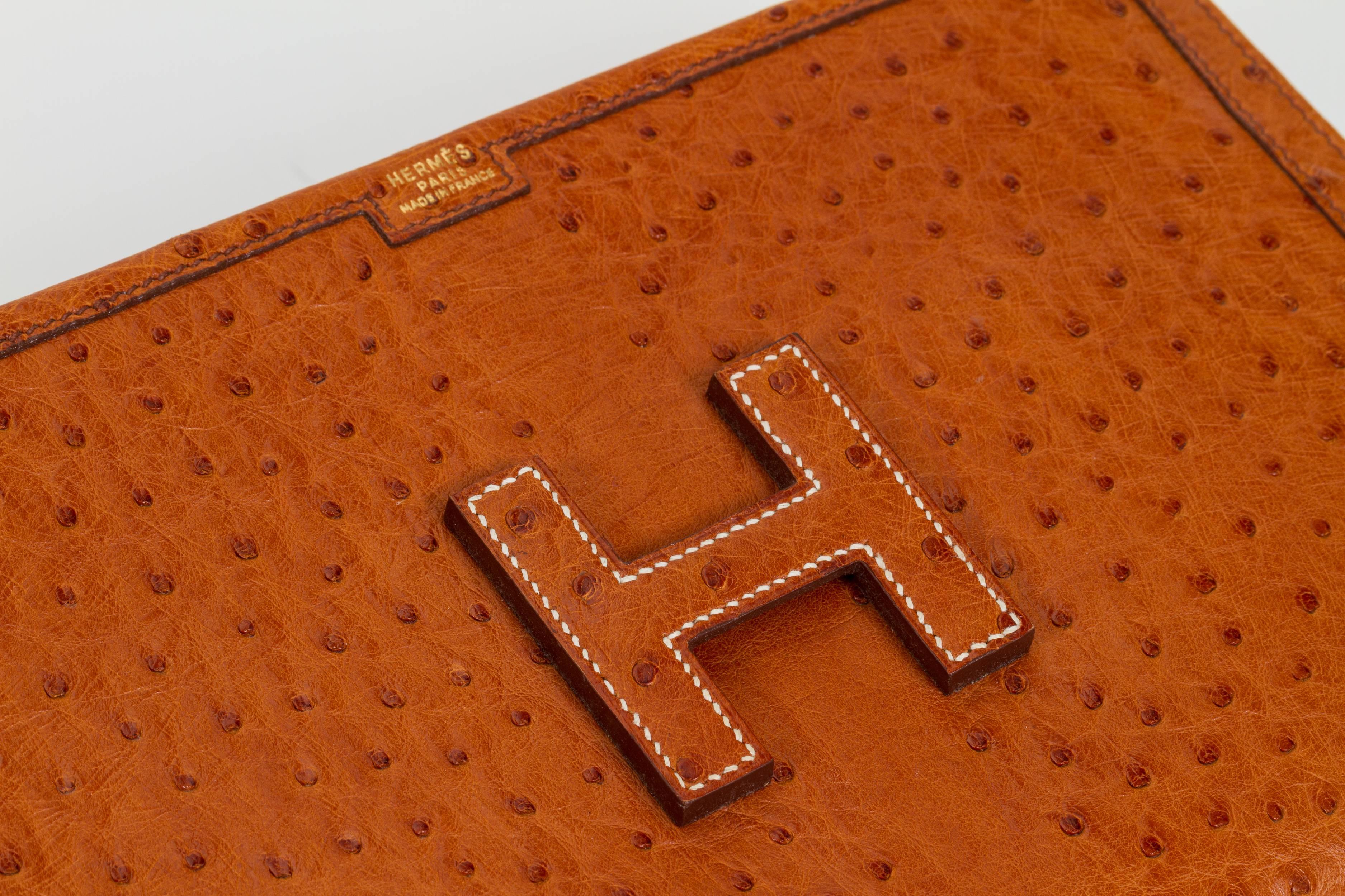 Hermès Rare Ostrich Gold Jige Clutch Circa 1995 1