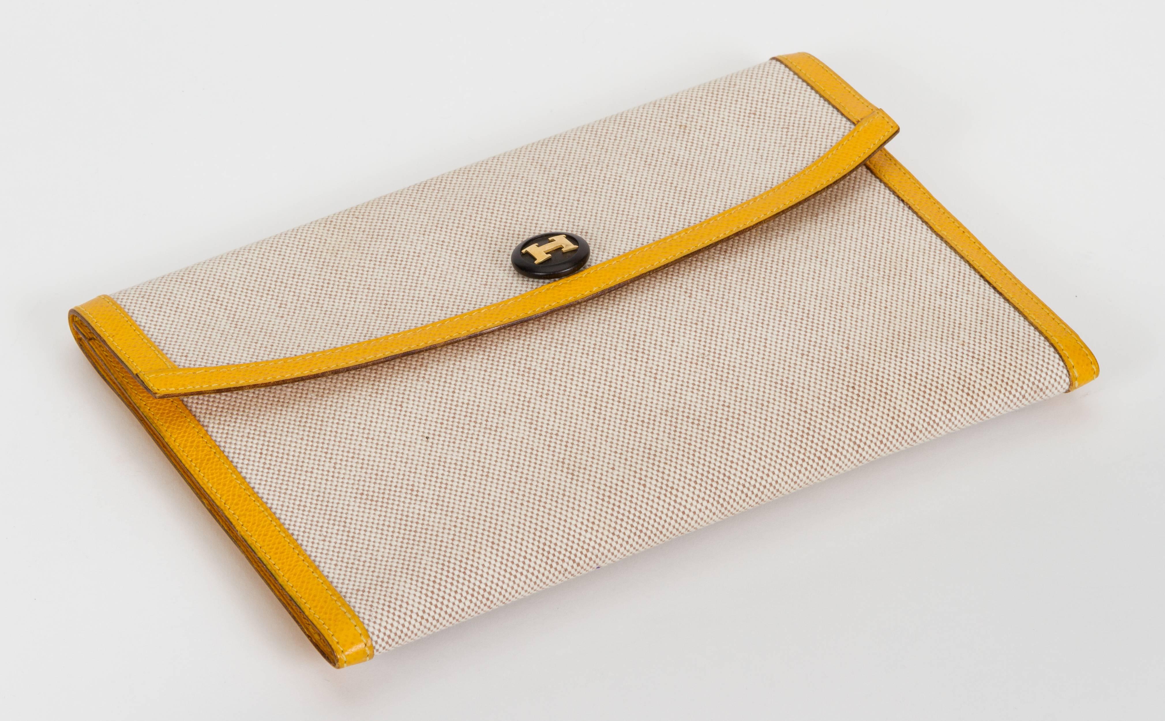 Hermès Yellow Soleil & Toile Clutch In Good Condition In West Hollywood, CA