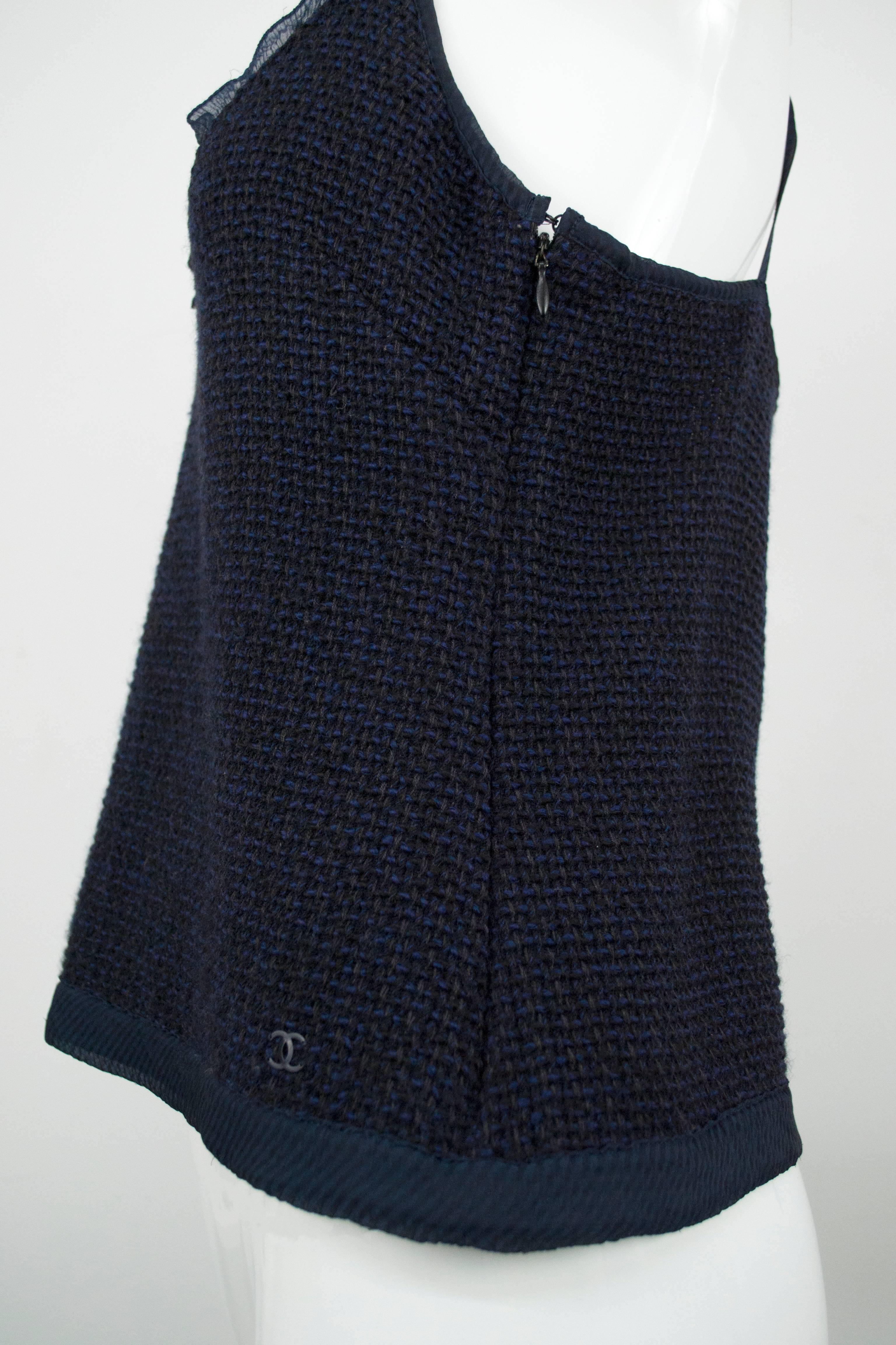 Chanel Wool Boucle Camisole Top 40 In Good Condition In West Hollywood, CA