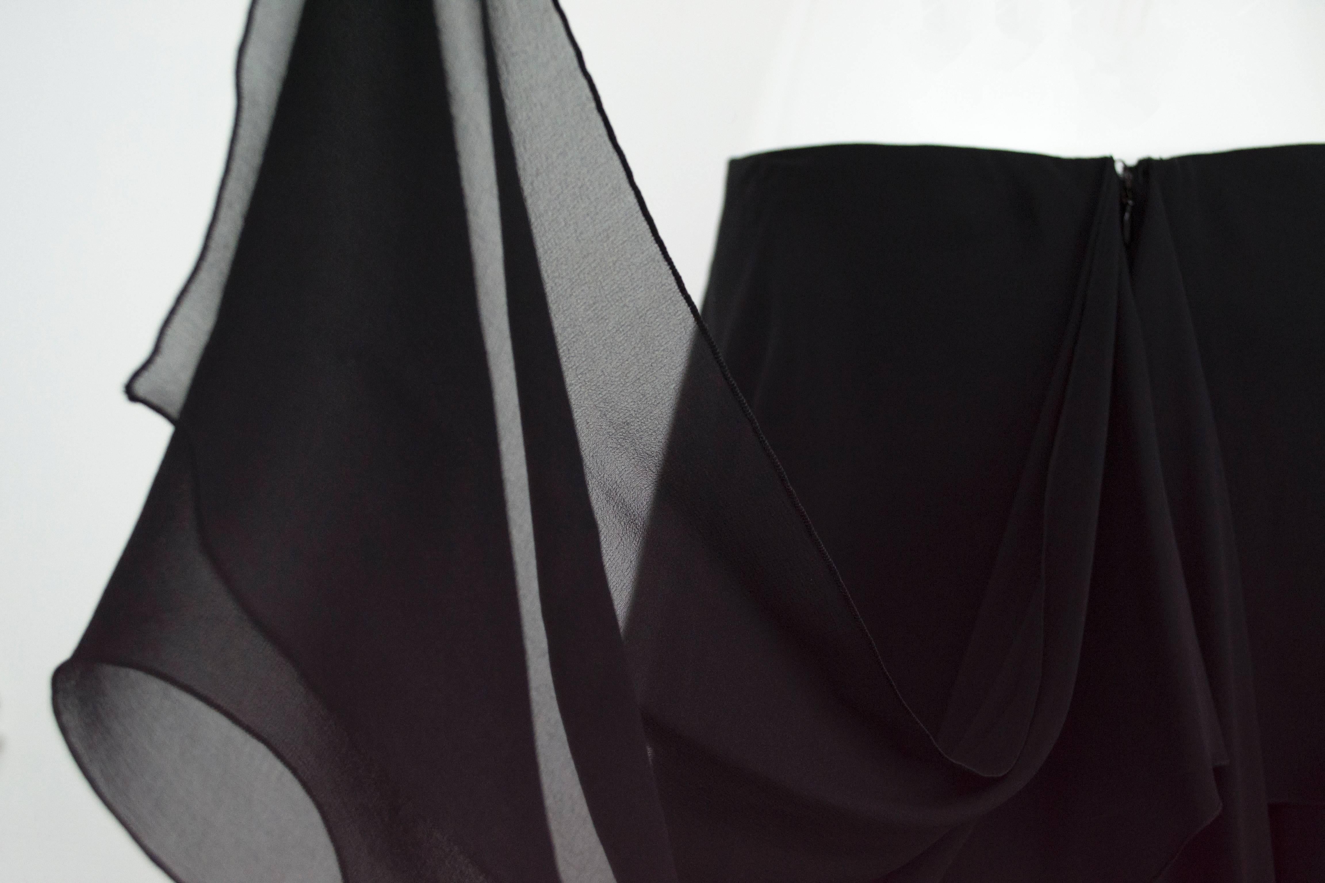 Chanel - Jupe à traîne en mousseline de soie noire 38 Bon état - En vente à West Hollywood, CA