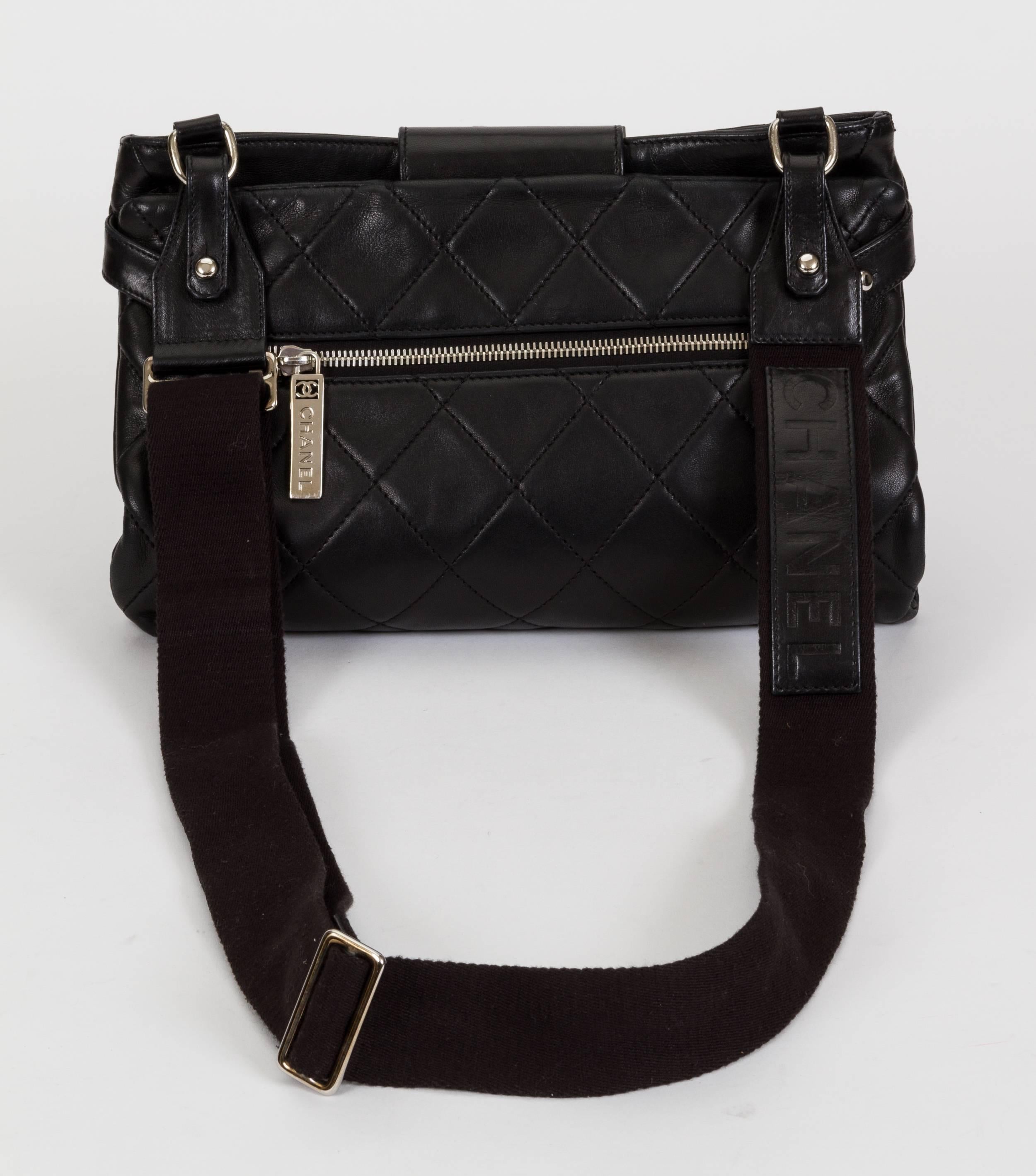 Chanel Black leather Cross Body Double Bag In Good Condition In West Hollywood, CA