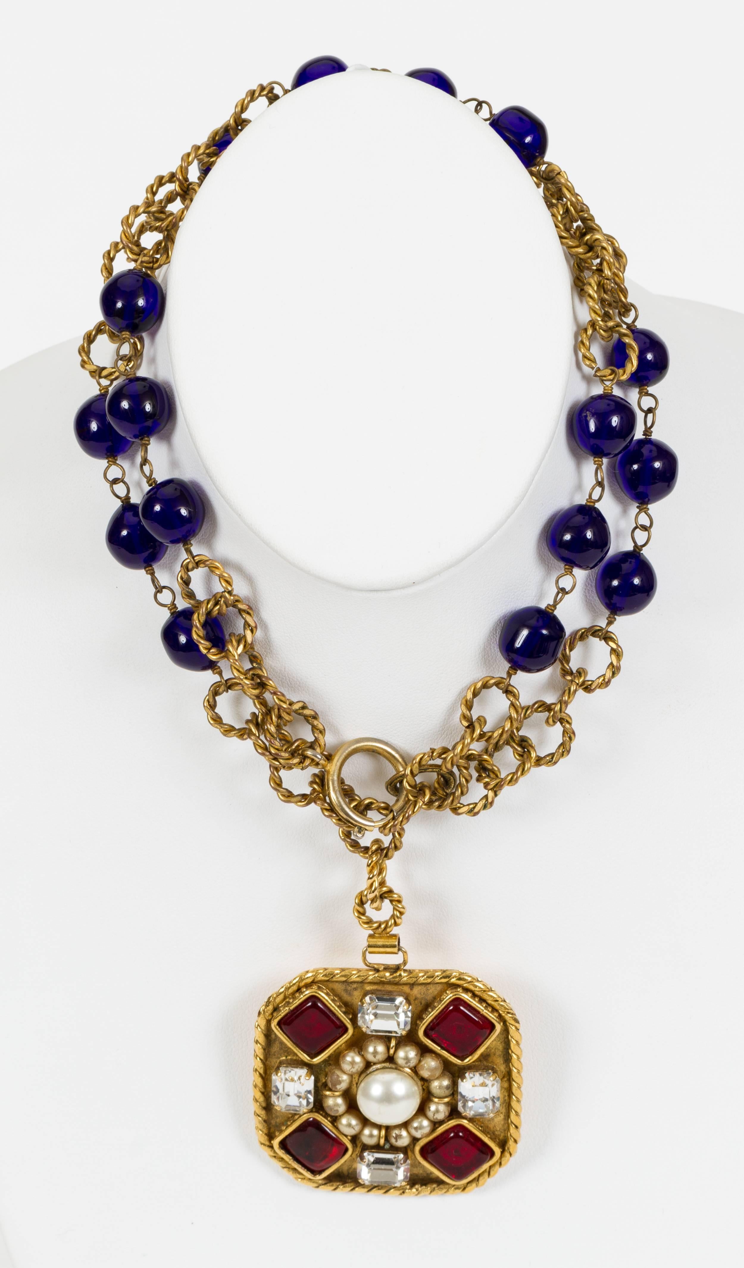 Women's Chanel Gripoix & Crystals Long Necklace