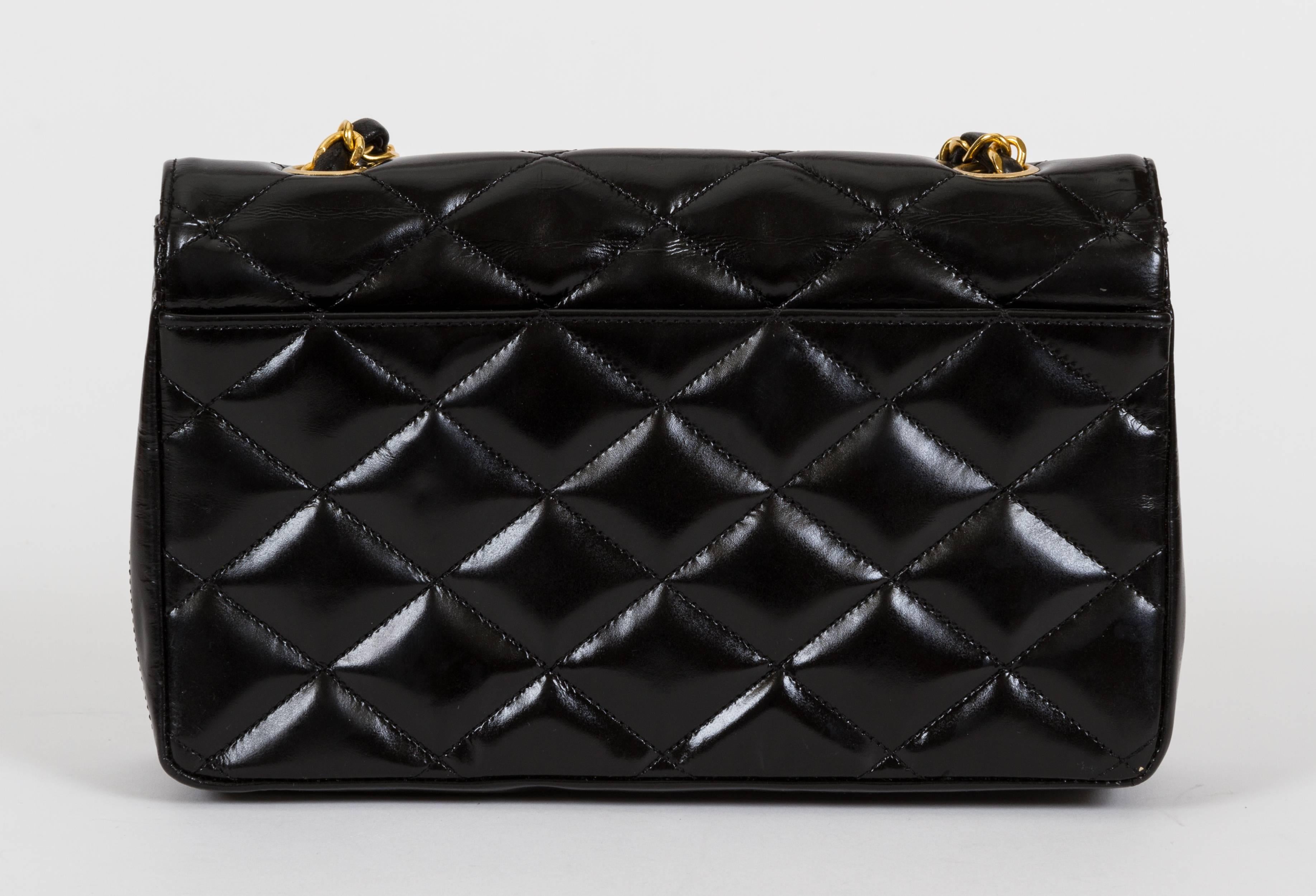 1990s Chanel Black Patent Classic Single Flap Bag In Good Condition In West Hollywood, CA