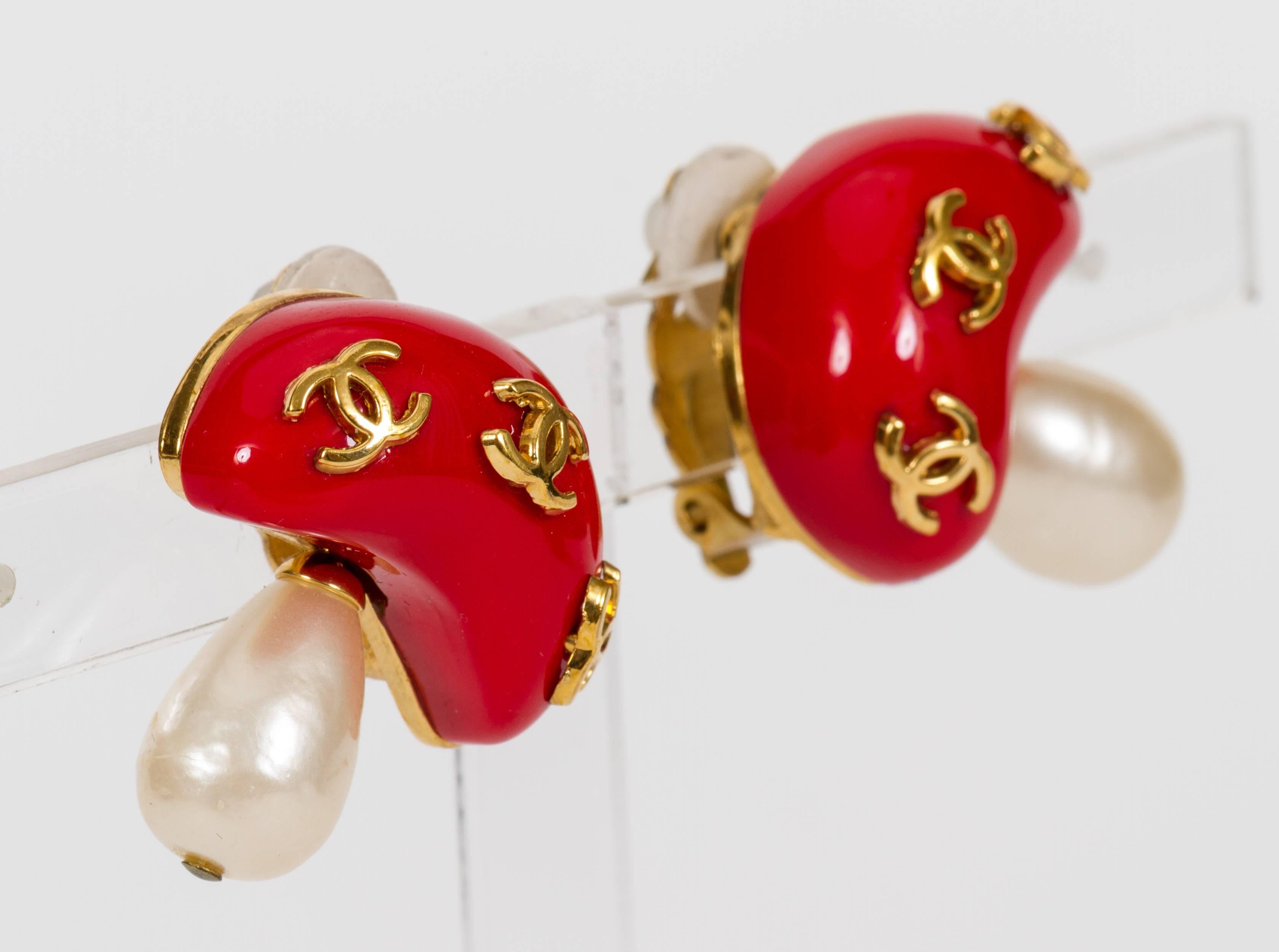 Rare Chanel red mushroom pearl clip on earrings. Collection 28 designed by Victoire de Castellaine. Comes with original box.