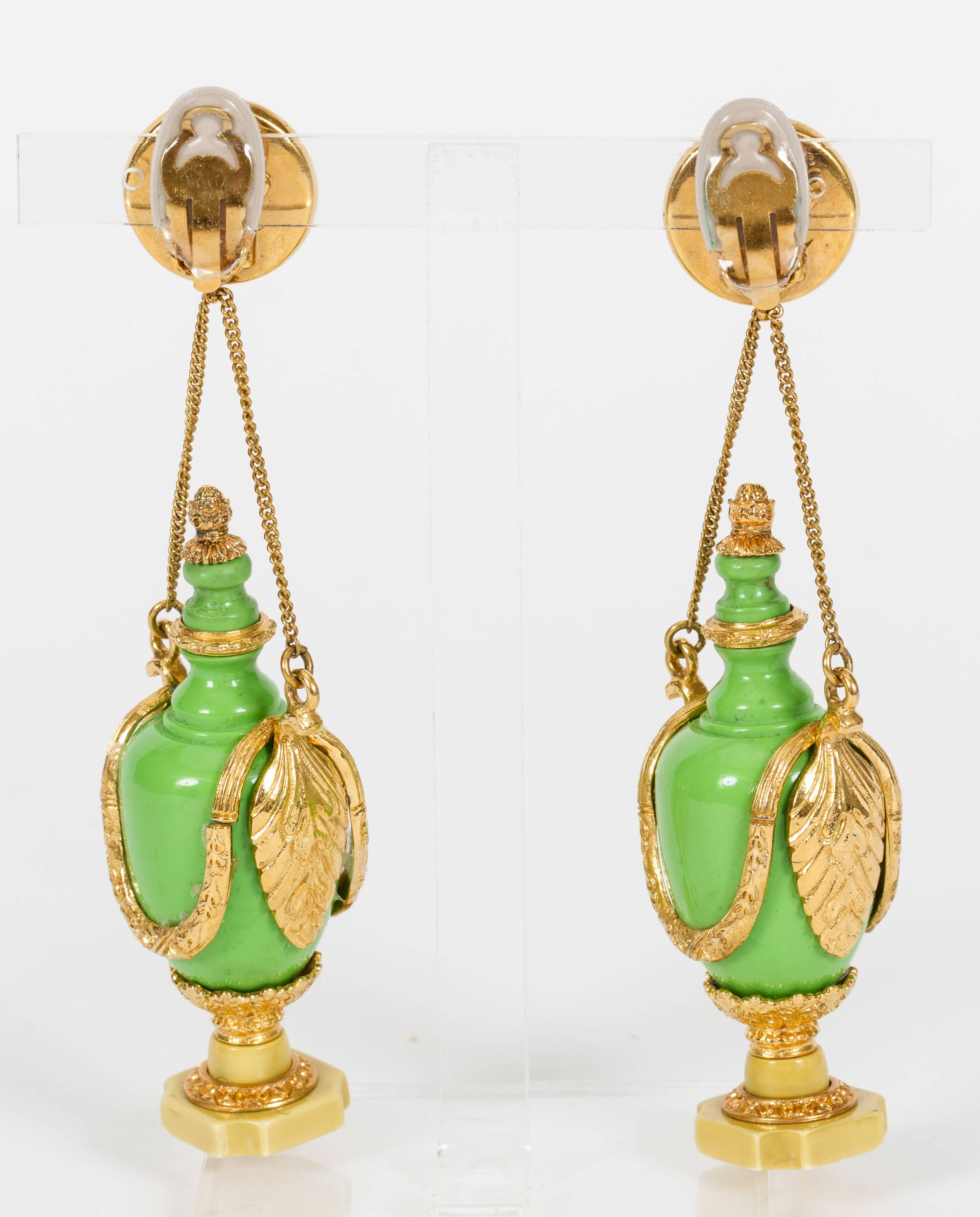 1980s Chanel Green Bottle Earrings In Excellent Condition In West Hollywood, CA