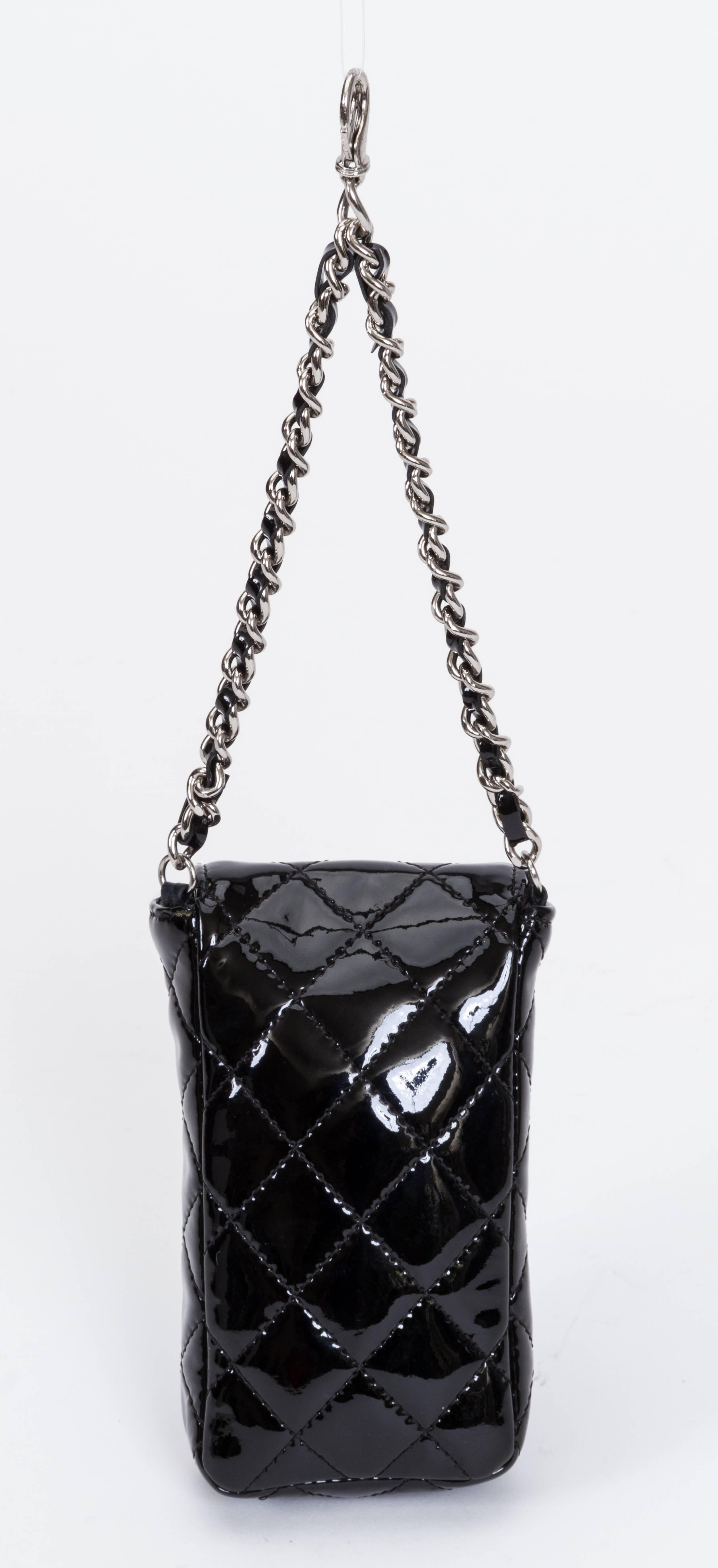 Chanel Black Patent Charm Purse In Excellent Condition In West Hollywood, CA