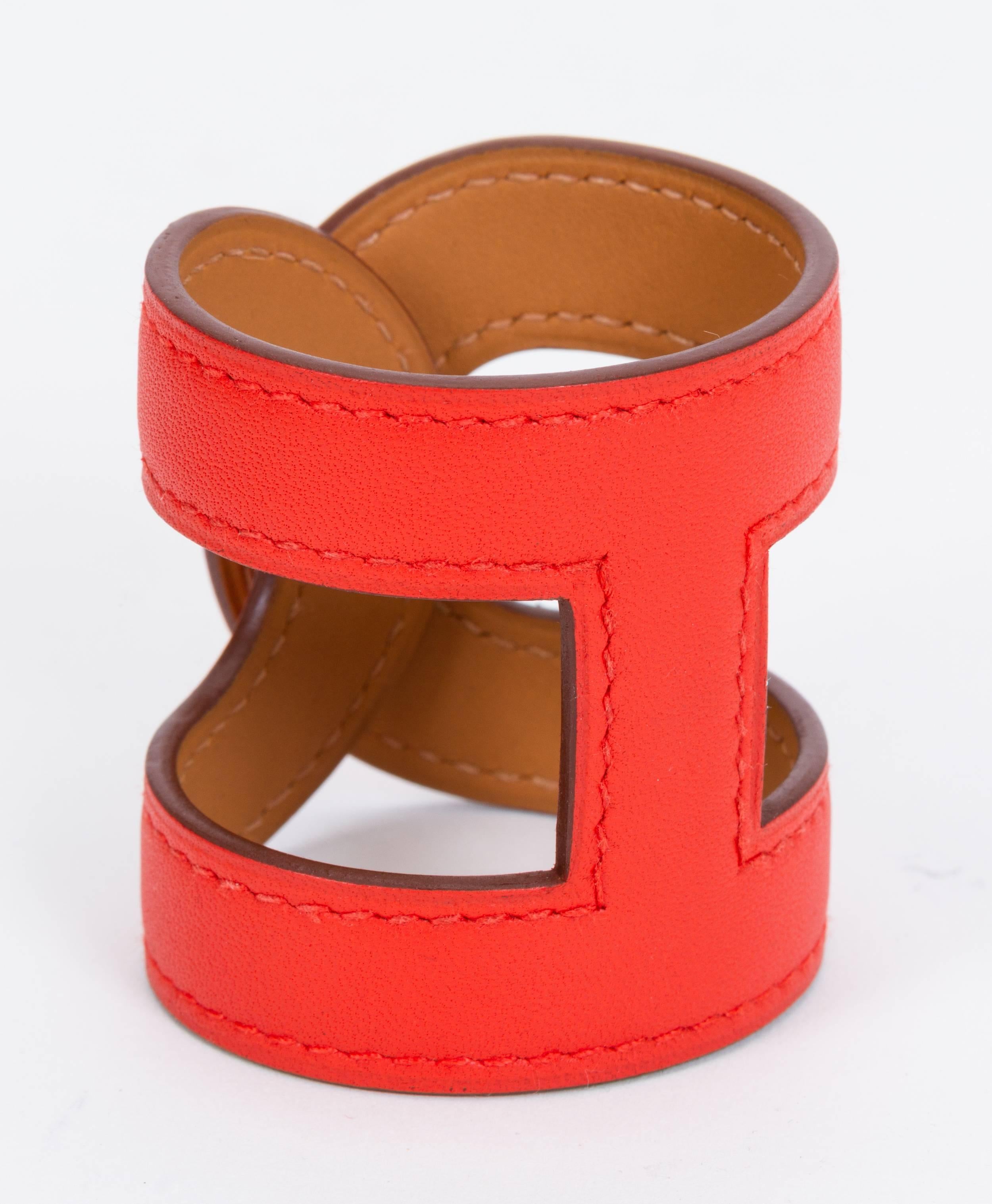 Hermès Capucine Stretch Leather Cuff Bracelet In New Condition In West Hollywood, CA