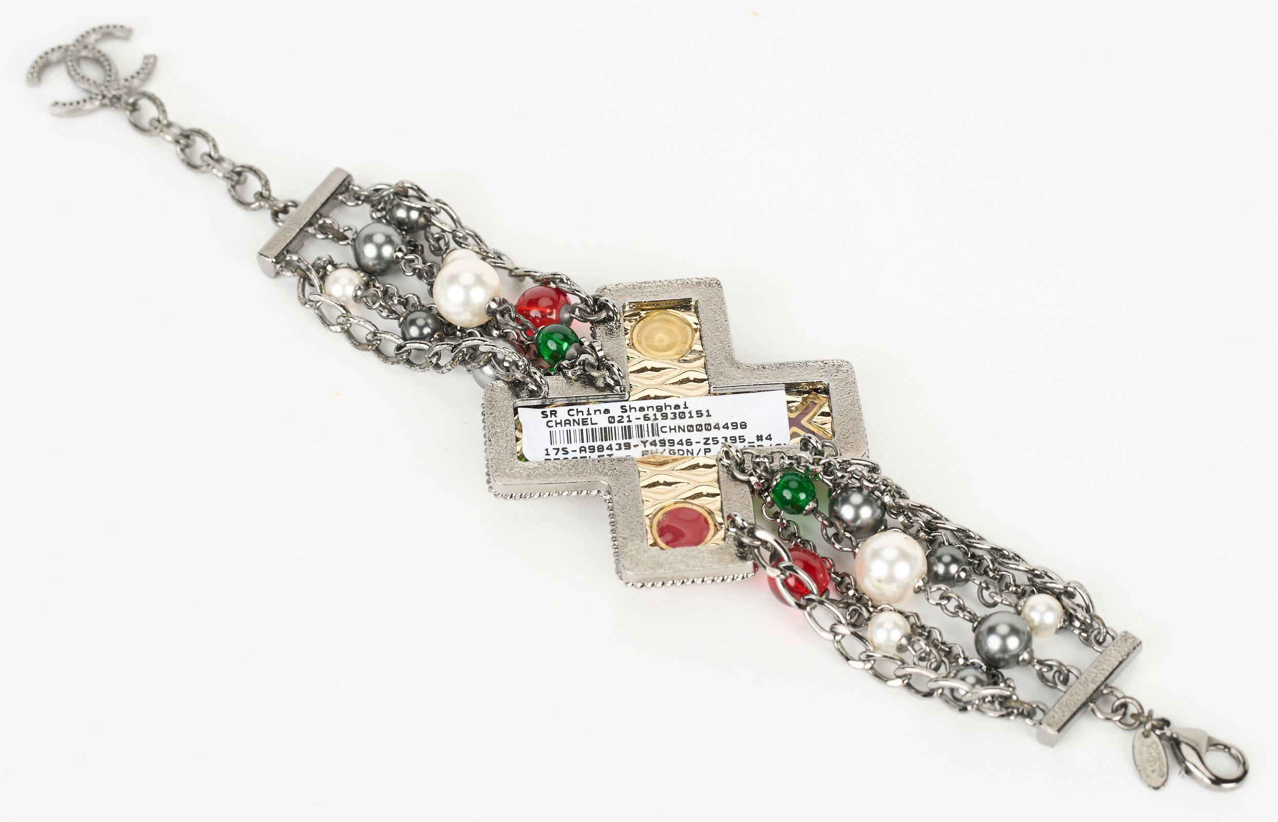 Bracciale Chanel Girpoix Cross Gunmetal in vendita 1