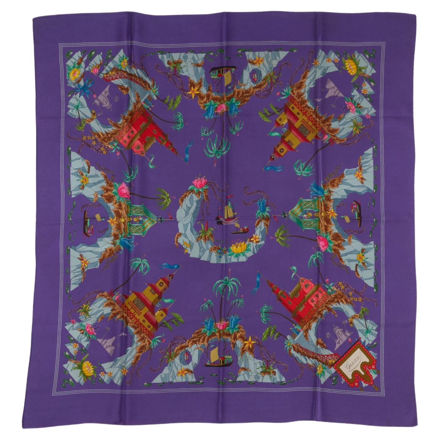 Écharpe en soie Accornero Vintage de Gucci