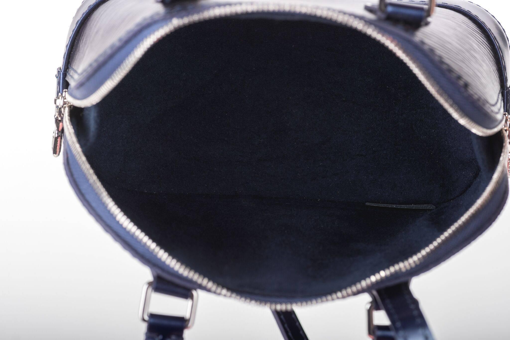 Women's Louis Vuitton Limited Edition Nano Alma Sequins Flames Bag For Sale