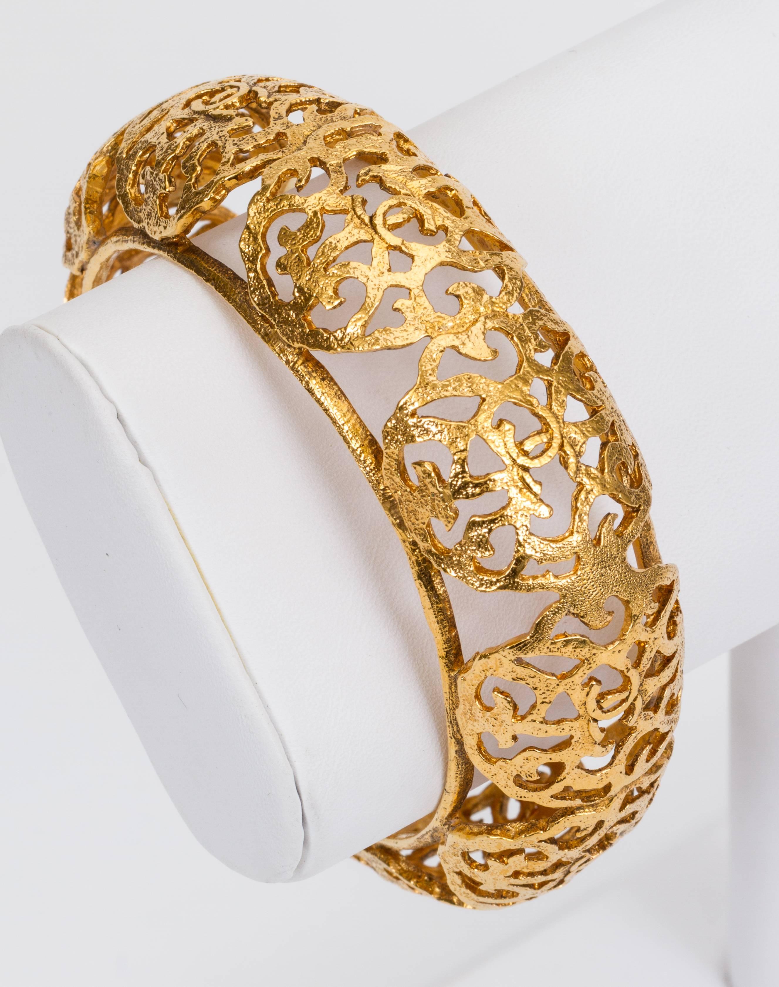 Chanel perforated bangle bracelet. Collection 23, circa 1985. 2.5