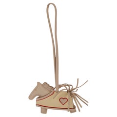 Ciondolo per borsa Hermès "Rodeo Rodeo Coeur" nuovo nella confezione originale