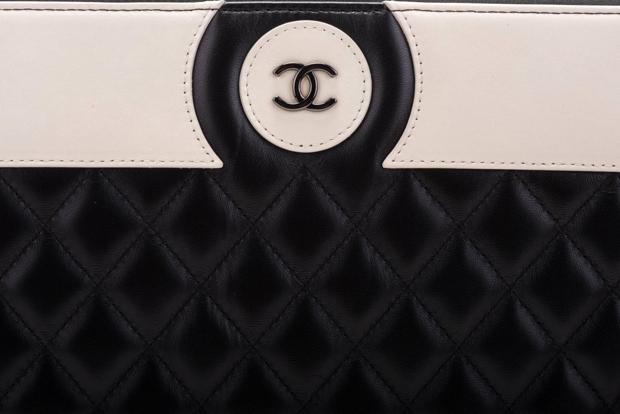 New Chanel Black White Large Clutch Bag 1