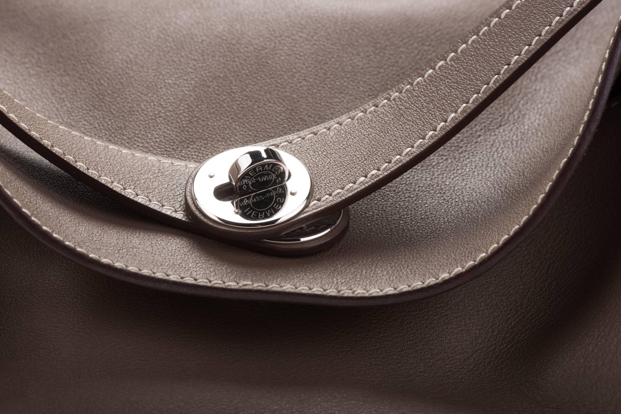 Women's Hermes Etoupe Swift Palladium Lindy Bag 34cm For Sale