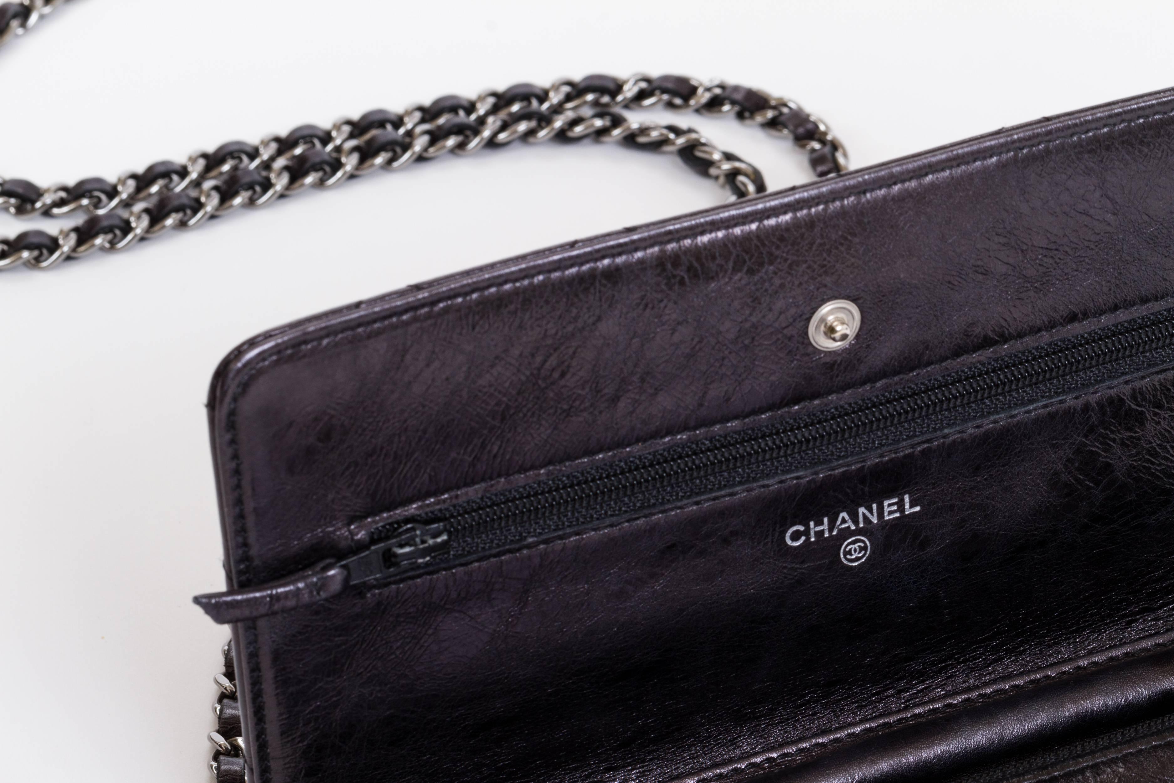 Chanel Reissue Black Wallet On A Chain 2