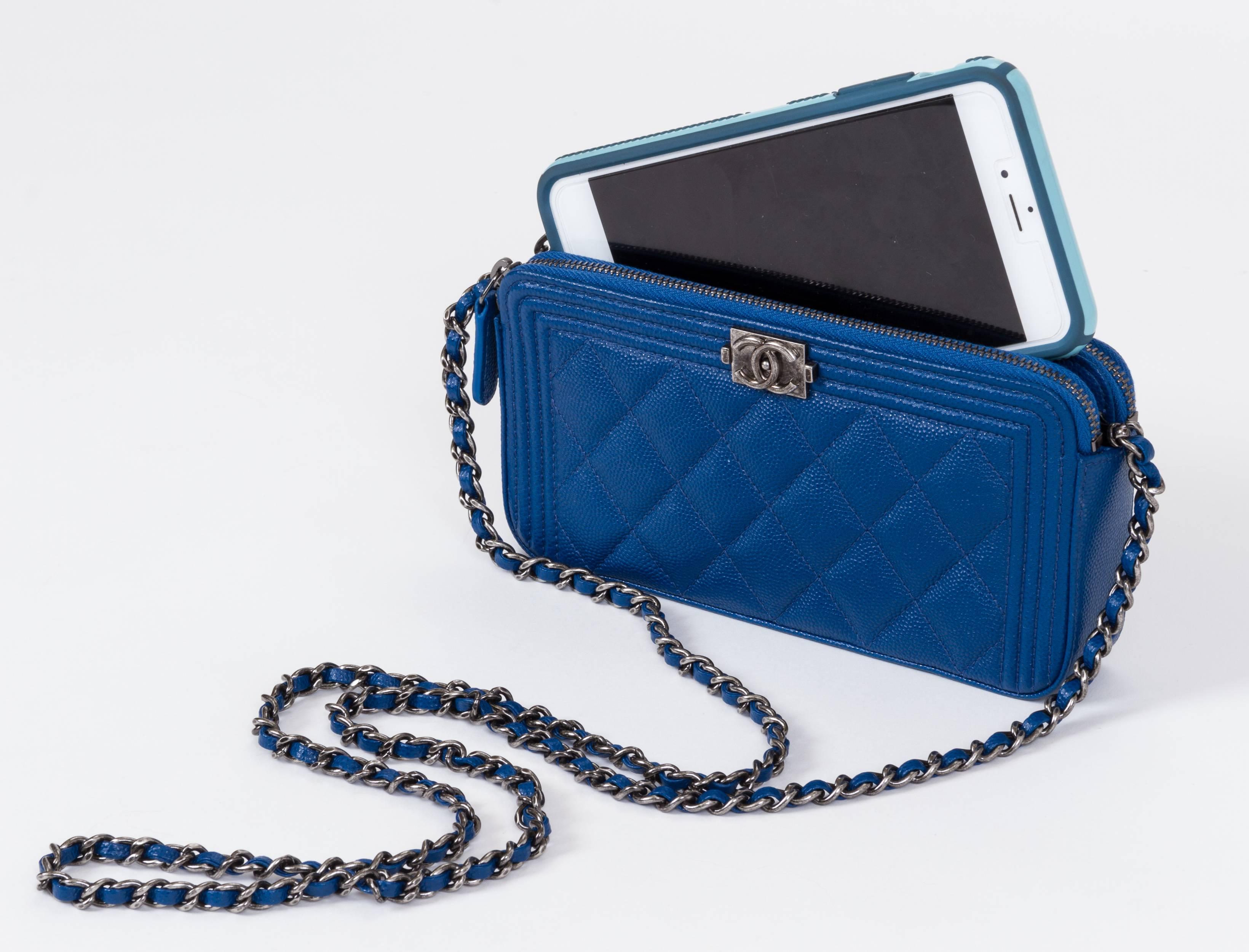 New Chanel  Blue Caviar Crossbody WOC Bag In New Condition In West Hollywood, CA
