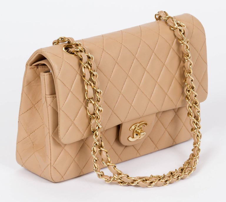 chanel shoulder bag beige