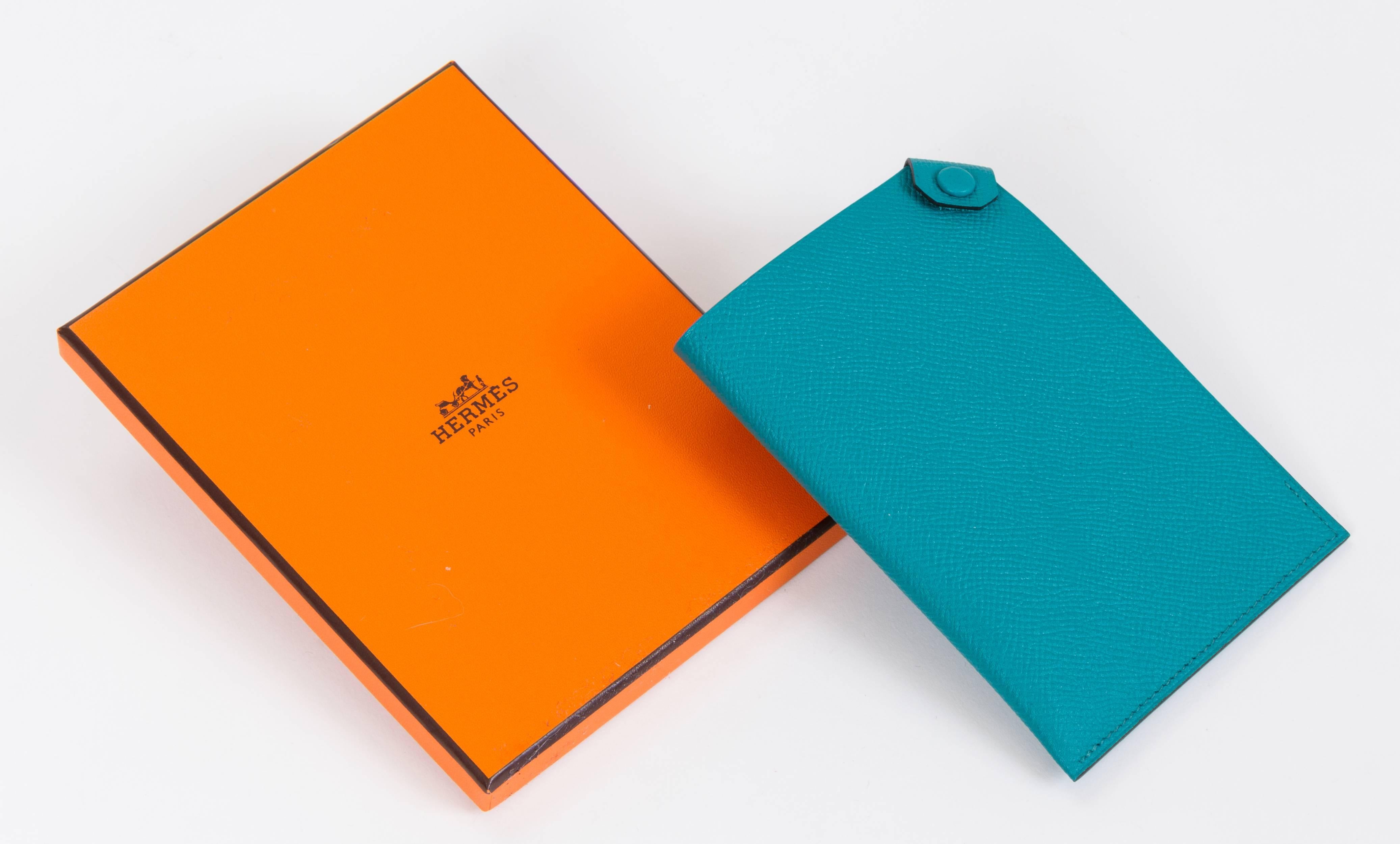 hermes passport holder