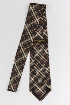 New Louis Vuitton Silk Brown Plaid Tie